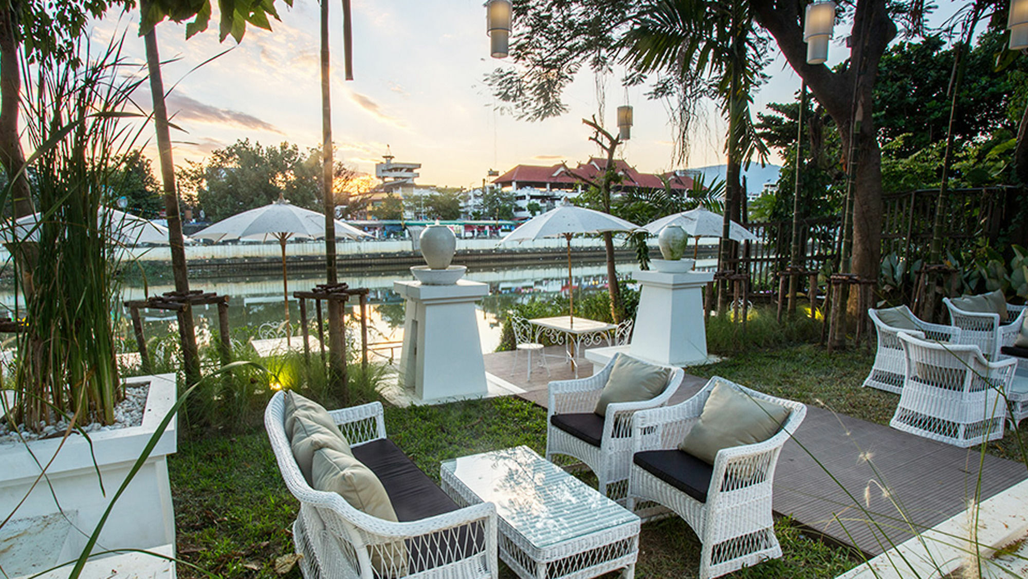 B2 Riverside Colonial Hotel Chiang Mai Exterior photo